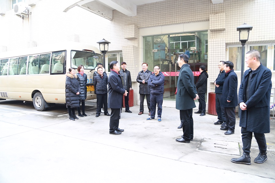 上传2.jpg